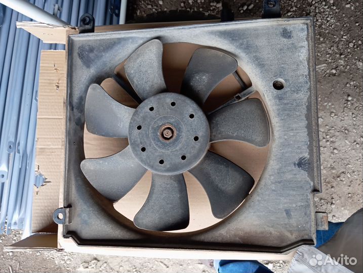 Вентилятор охлаждения радиатора