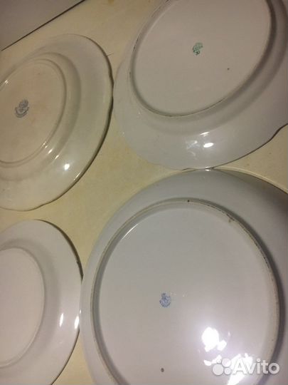 Блюдо фарфоровое