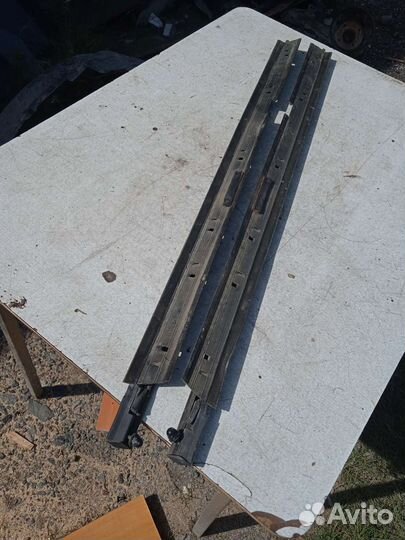 Молдинг стекла двери Ford Taurus 1 Форд Таурус 3.0