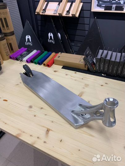 Дека для трюкового самоката