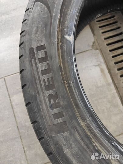 Pirelli P Zero PZ4 225/50 R18