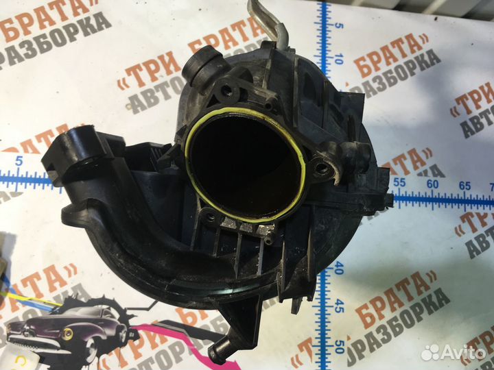 Пежо 308 Впускной коллектор