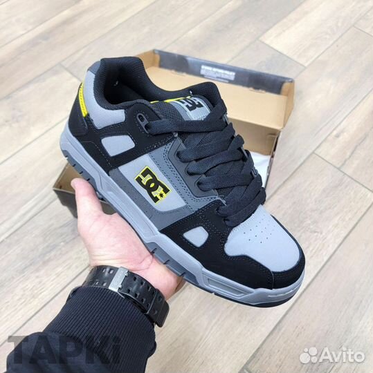 Кроссовки DC Shoes Stag