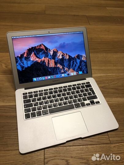 Apple MacBook Air 2010