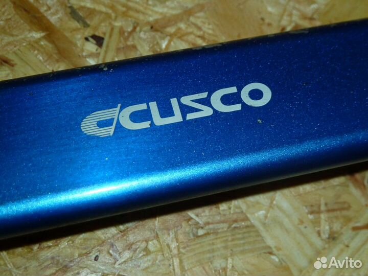 Распорка передняя нижн. cusco Subaru Impreza 2001г