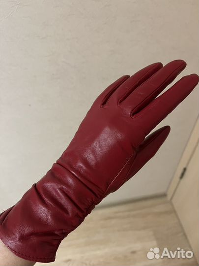 Перчатки кожаные женские