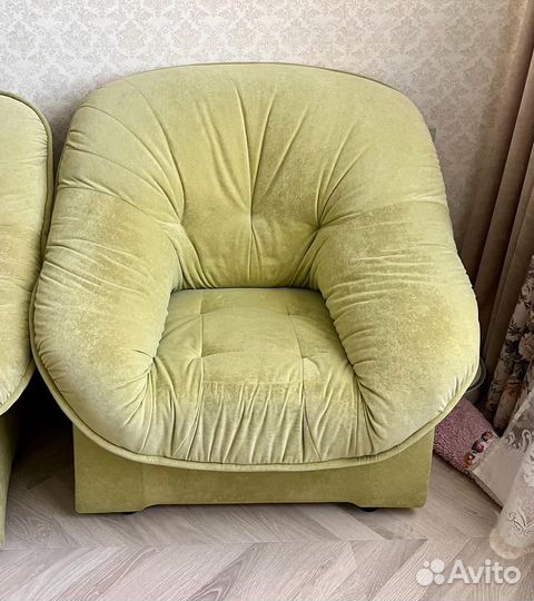 Диван и 2 кресла