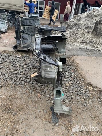 Четверть передняя правая Митсубиси Аутлендер 3 GF