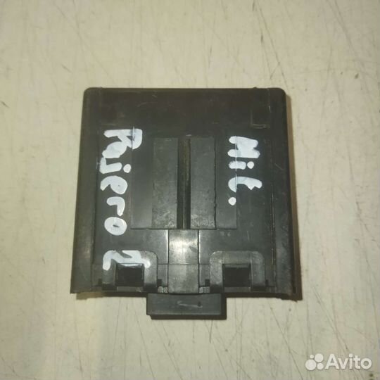 Блок упр. блок. дифференциала Mitsubishi Pajero 2