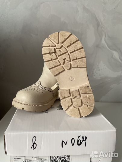 Ботинки на девочку