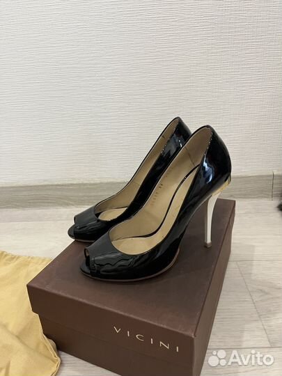 Туфли женские vicini