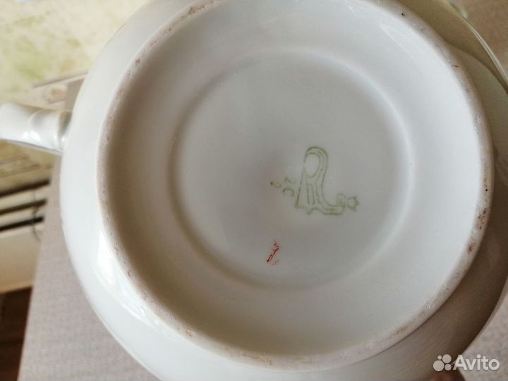 Чайники фарфоровые