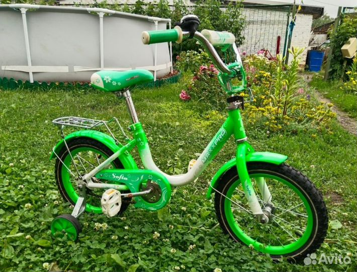 Детский велосипед 2-х колесный + 2 доп. колеса