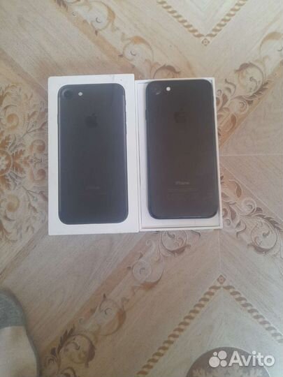 Телефон iPhone 7 128gb