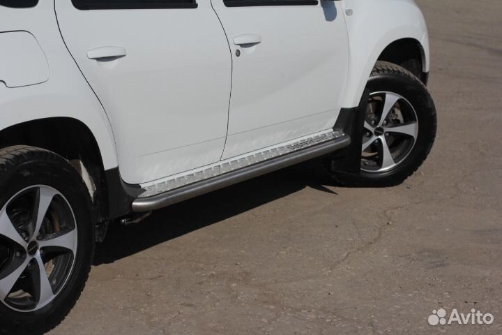 Пороги Эстонец на Рено Дастер