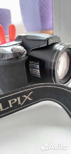 Зеркальный фотоаппарат