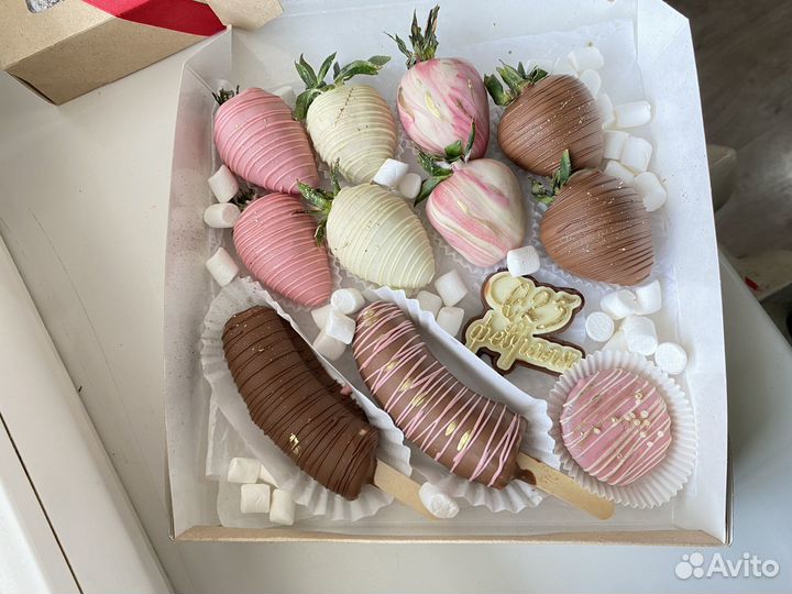 Подарочные наборы Клубника в Шоколаде