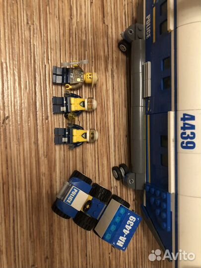 Lego City 4439 Грузовой полицейский вертолёт