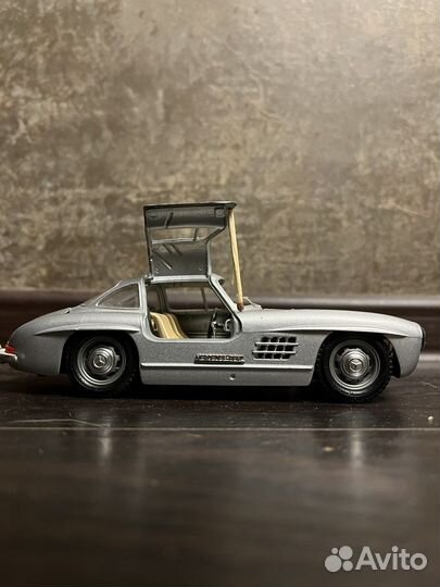 Модель автомобиля 1:24, Mercedes