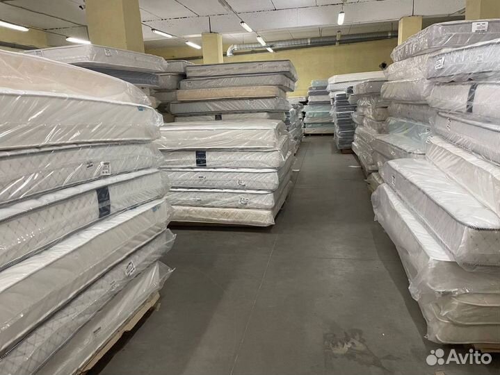 Защитный чехол на матрас