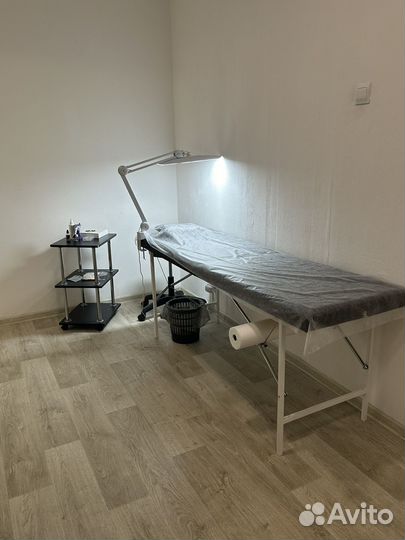 Мебель для салона красоты бу