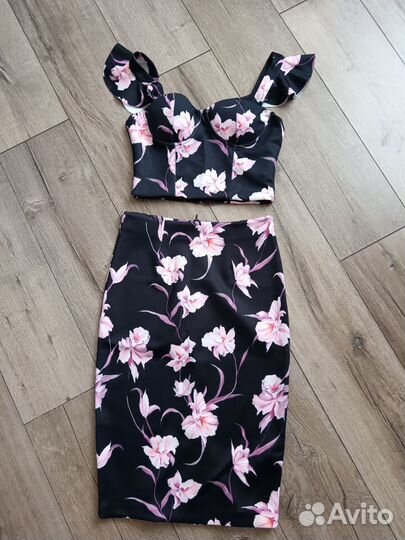 Комплект топ и юбка love republic