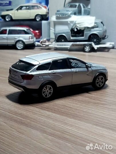 Моделька LADA Vesta