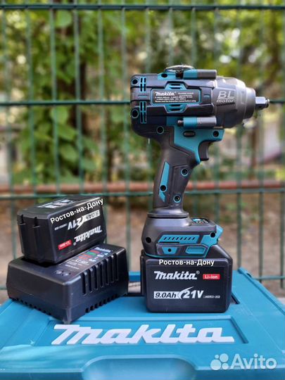 Гайковерт ударный аккумуляторный makita 1600H.M