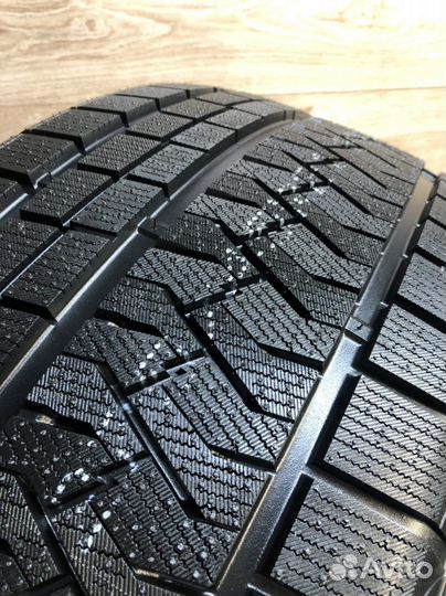 Triangle Trin PL02 275/45 R21 110V