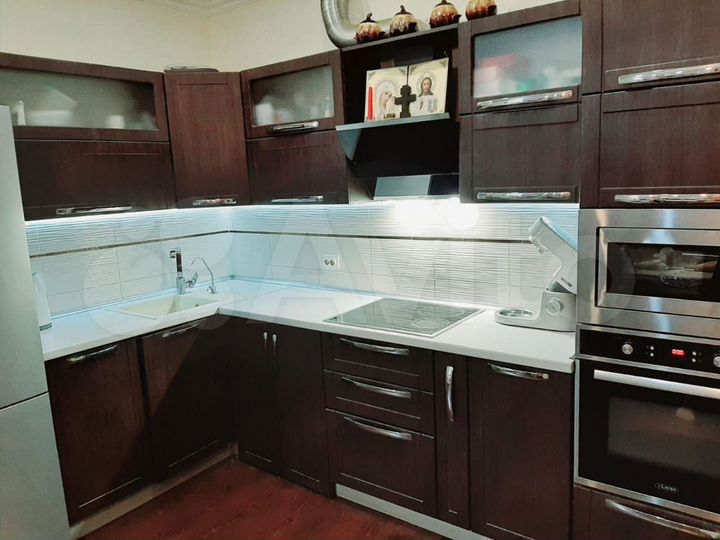 3-к. квартира, 96,2 м², 9/9 эт.