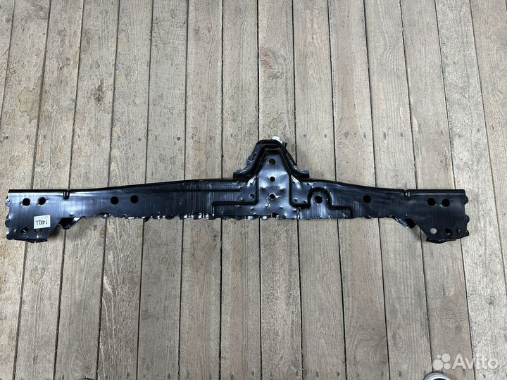 Траверс на Toyota Corolla/180