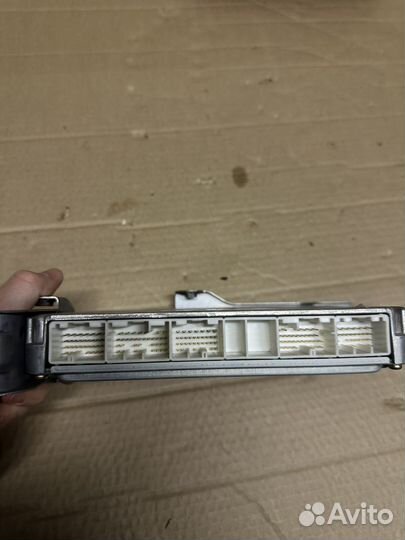 Lexus GX блок управления двигателем