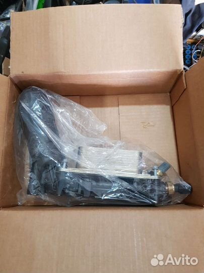 Теплообменник jeep grand cherokee WK2