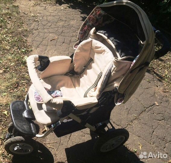 Продаем прогулочную коляску