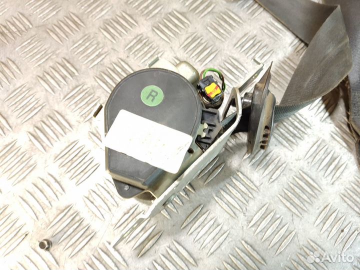 Ремень безопасности передний правый Kia Ceed 2007-2012