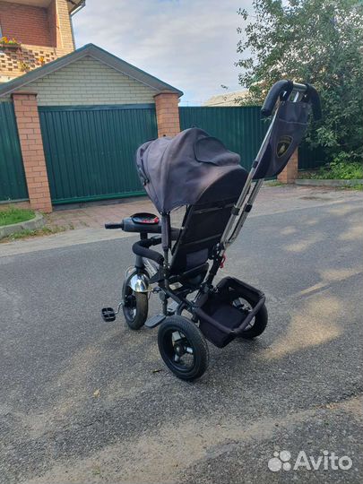 Трехколесный велосипед