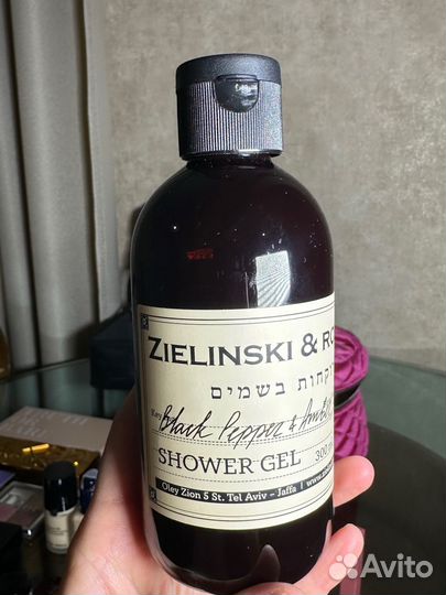 Косметика Zelinskiy, Clarins, Armani, Chanel, Nars