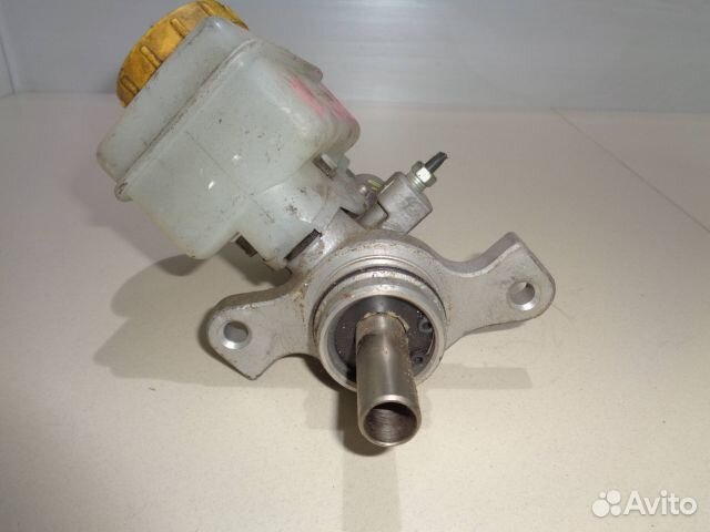 Главный тормозной цилиндр subaru BP5