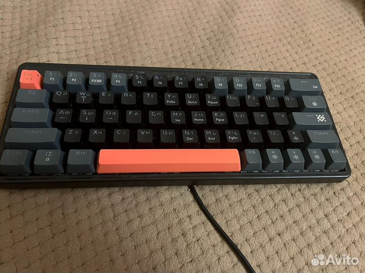 Игровая механическая клавиатура 60