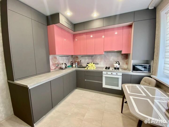 Прямая кухня на заказ. Фабрика в Челябинске