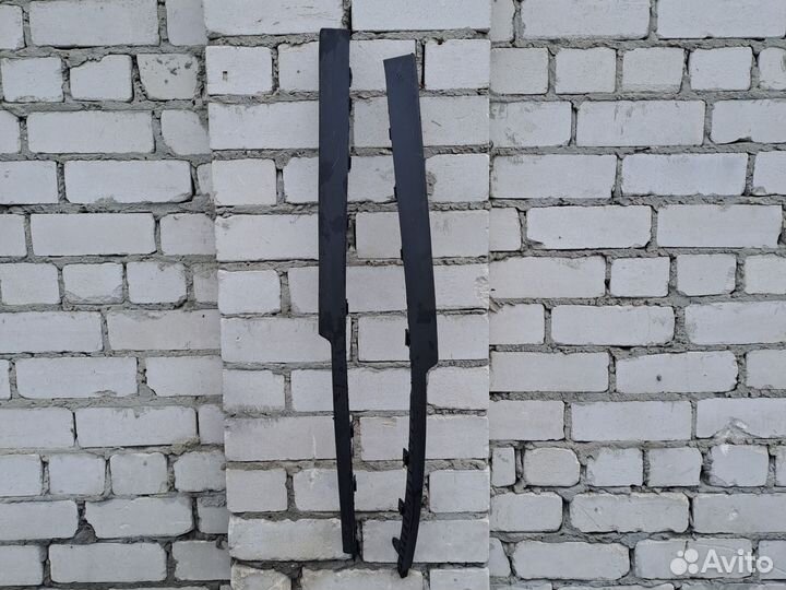 Спойлер (губа)переднего бампера Opel Meriva B