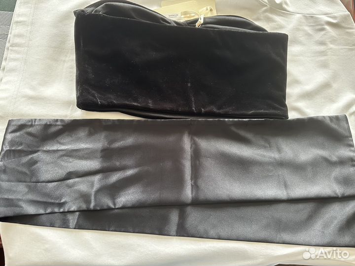 Топ из черного бархата