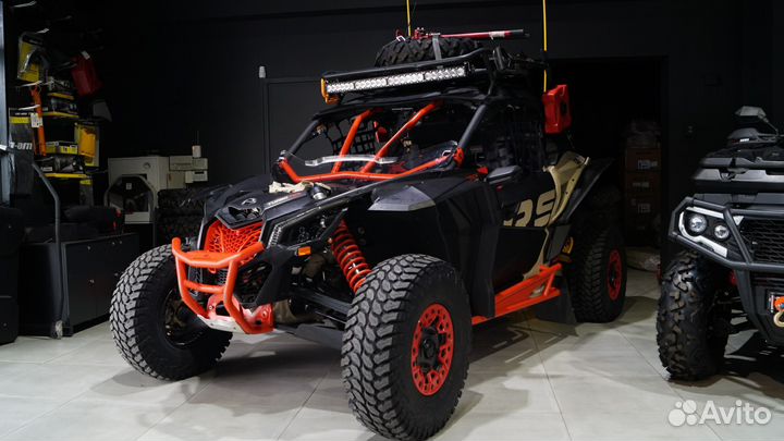Can-Am Maverick X RS Turbo RR Smart-Shox