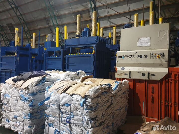 Пресс AMD для макулатуры, пленки, вторсырья, пэт