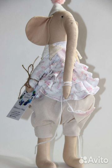 Сувенир ручной работы