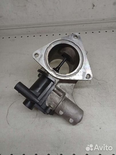 Клапан егр VW TransporterT5 2.5 AXD BNZ 076131501A