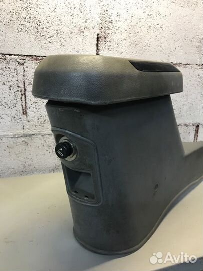 Подлокотник Geely Otaka седан 1.5 2007