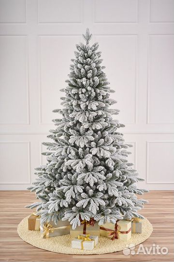 Ель искусственная литая