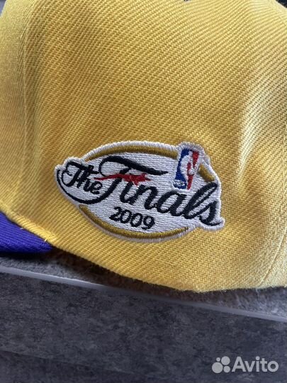 Кепка снэпбэк Lakers Mitchell & Ness