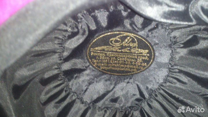 Шляпа женская фетровая